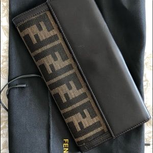 Brown Long Zucca Canvas Leather Bifold Wallet